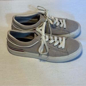 Tommy Hilfiger Twkerline 2 Beige Lace Up Sneakers Size 8